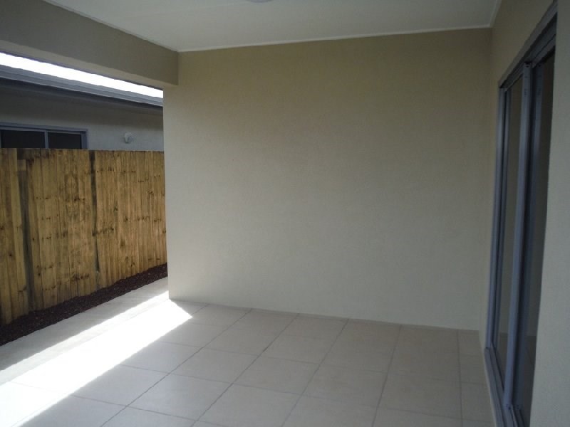 Unit 2/13 Waller Street, Atherton QLD 4883