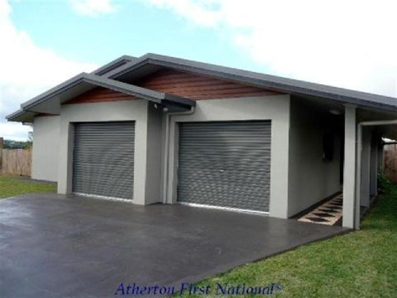 11 Neal Street, Atherton QLD 4883