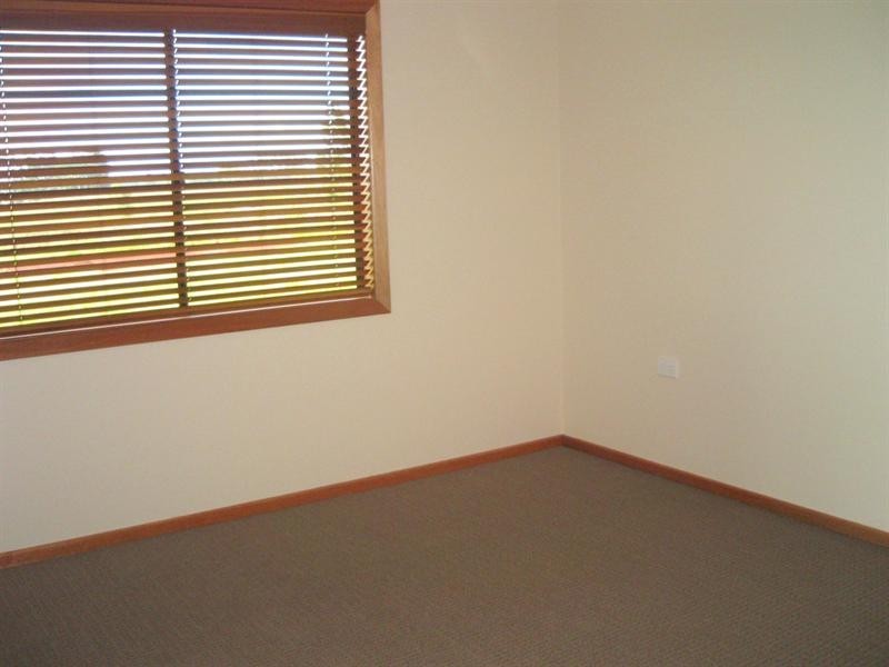 11 Neal Street, Atherton QLD 4883