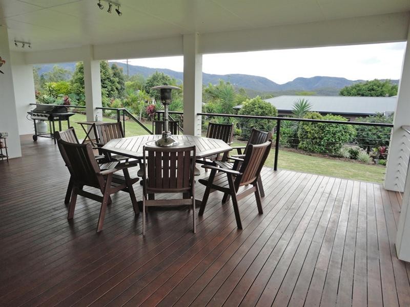 77 Rankine Drive, Tolga QLD 4882