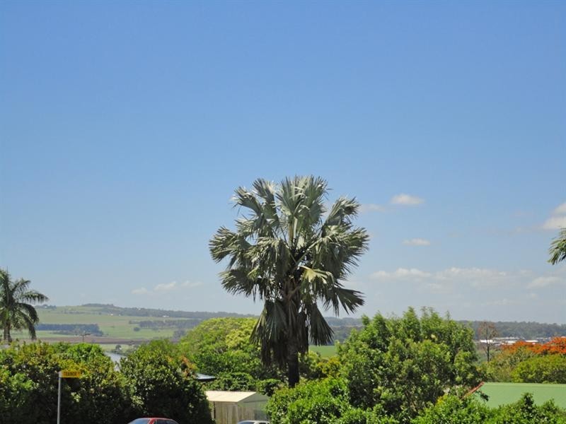 11 Storer Street, Atherton QLD 4883