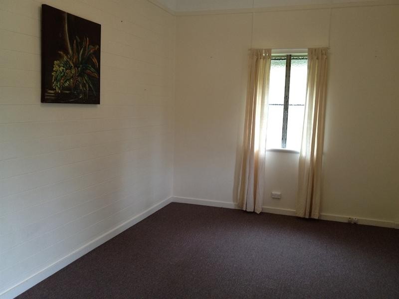 32 Grace Street, Herberton QLD 4887