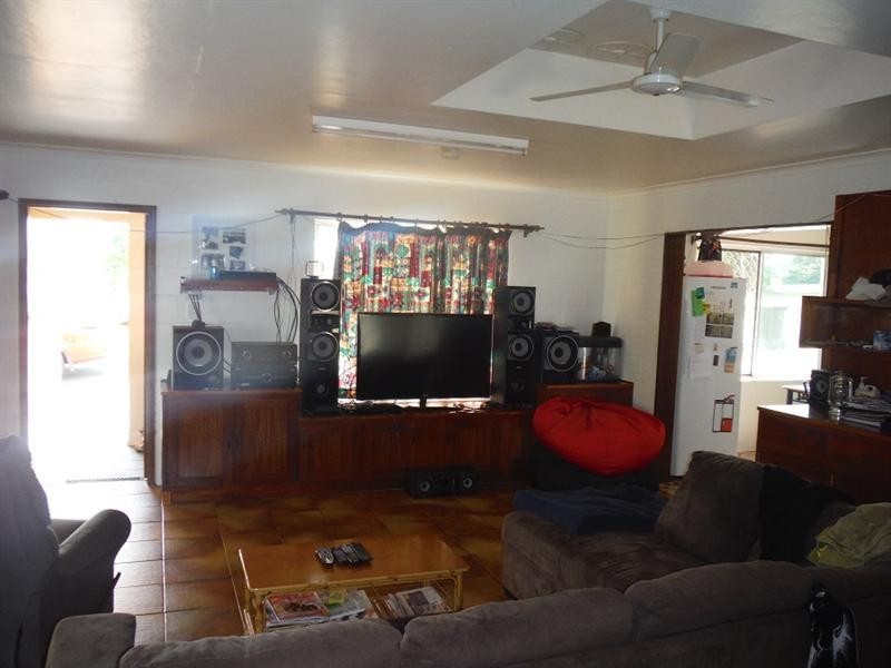 11 Lakeside Drive, Yungaburra QLD 4884