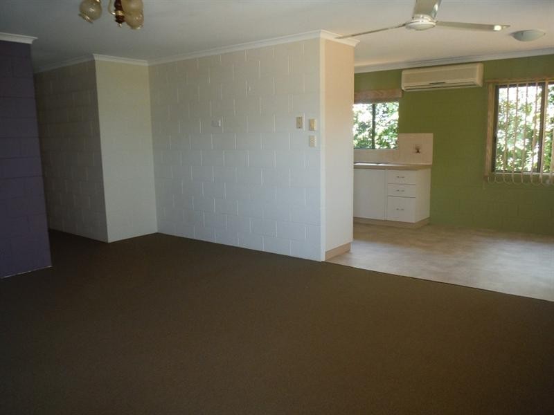 6 Azalea Street, Atherton QLD 4883