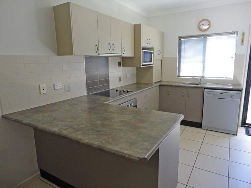 4/33-35 Tower Avenue, Atherton QLD 4883