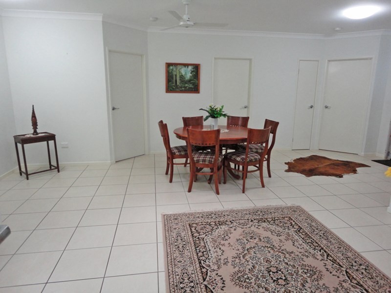 4/33-35 Tower Avenue, Atherton QLD 4883
