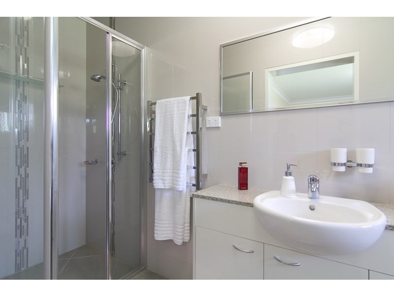 11 Bruce Road, Yungaburra QLD 4884