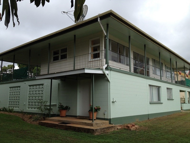 9 Barron Street, Tinaroo QLD 4872