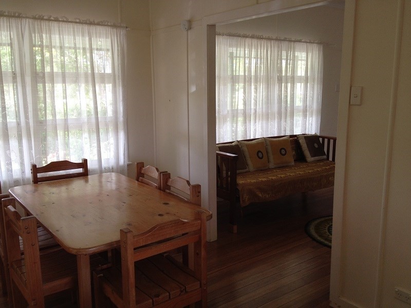 9 Barron Street, Tinaroo QLD 4872