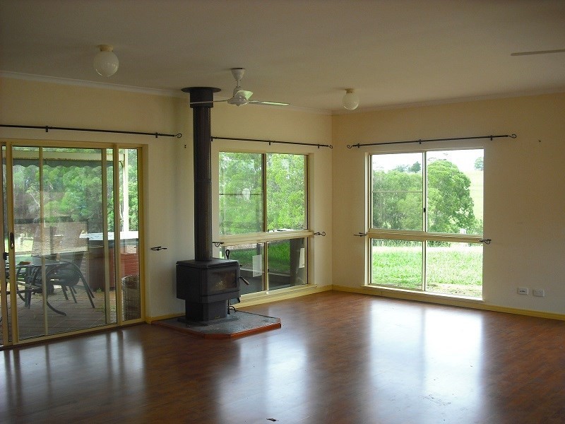 Lake Eacham QLD 4884