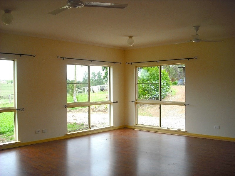 Lake Eacham QLD 4884