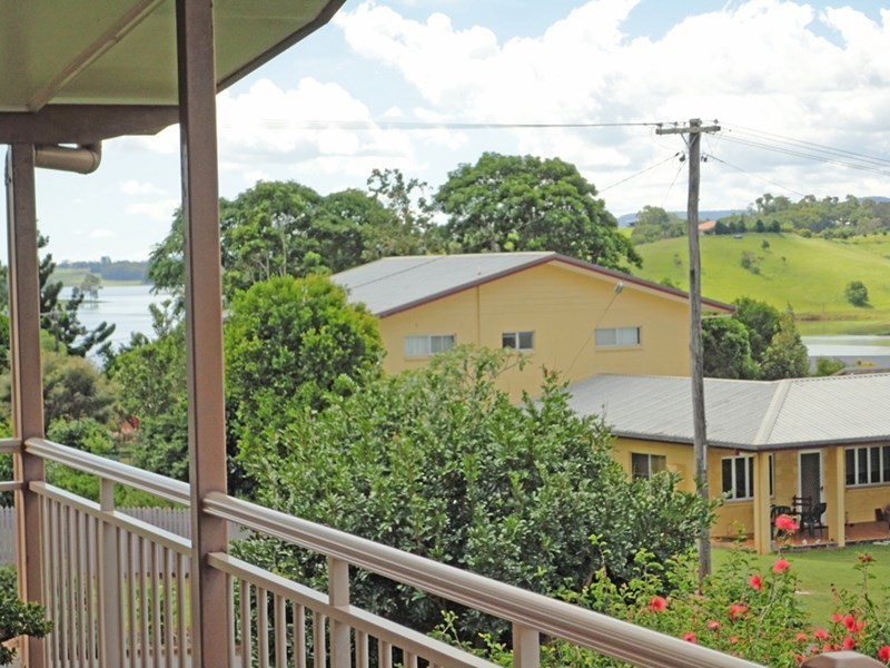 Yungaburra QLD 4884
