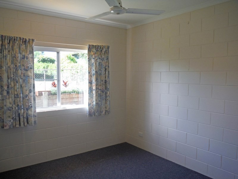 8 Larkin Close, Atherton QLD 4883
