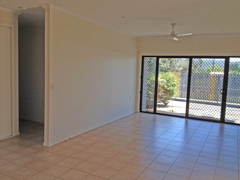 Unit 1/8 Waller Street, Atherton QLD 4883