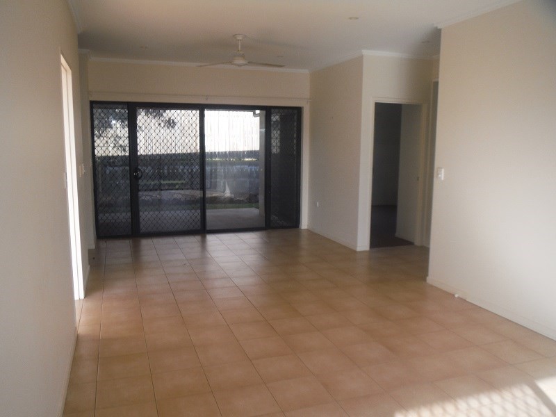 Unit 1/8 Waller Street, Atherton QLD 4883