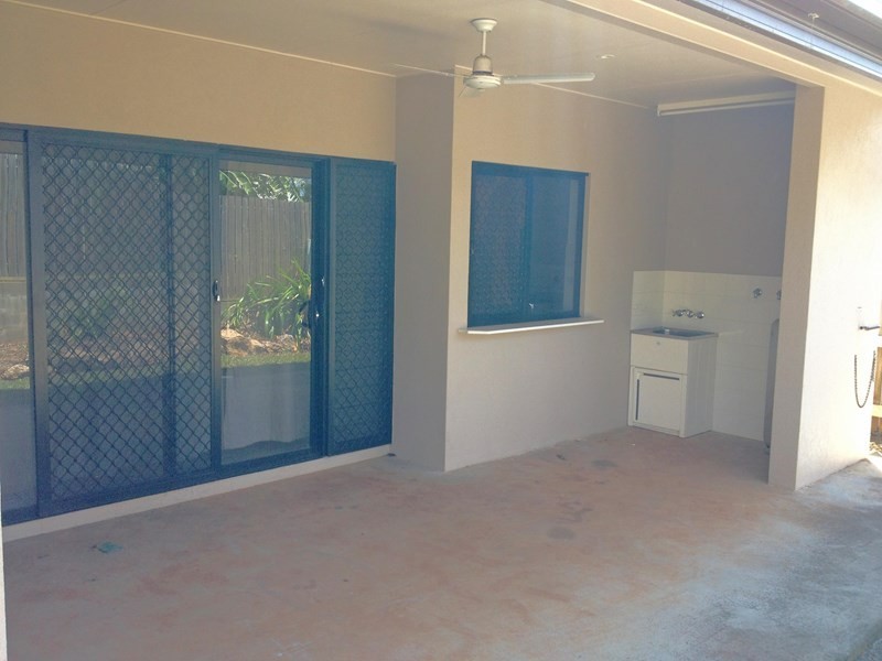 Unit 1/8 Waller Street, Atherton QLD 4883