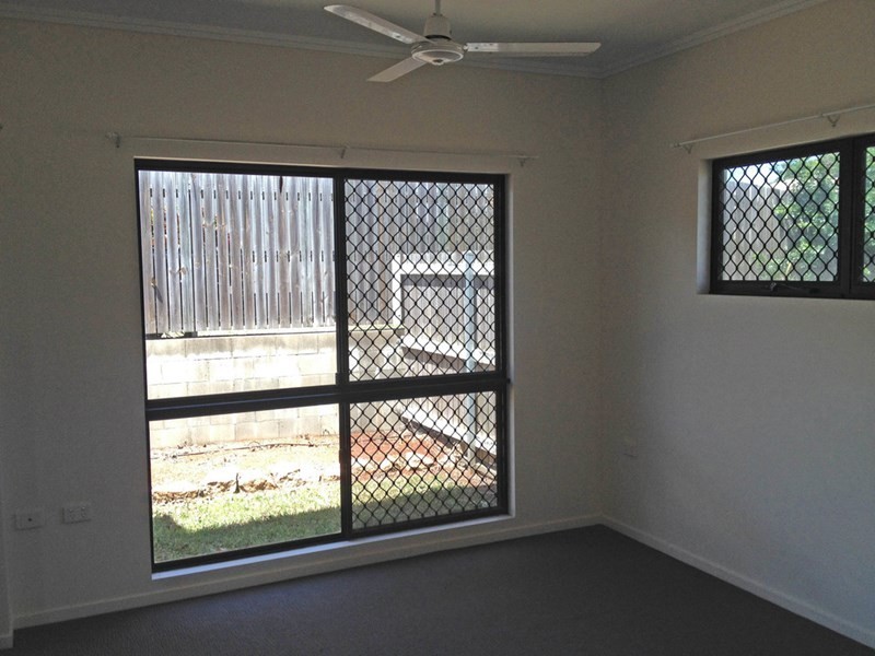 Unit 1/8 Waller Street, Atherton QLD 4883