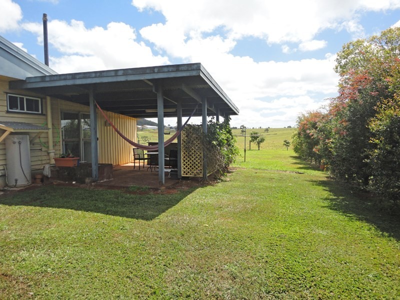 Lake Eacham QLD 4884