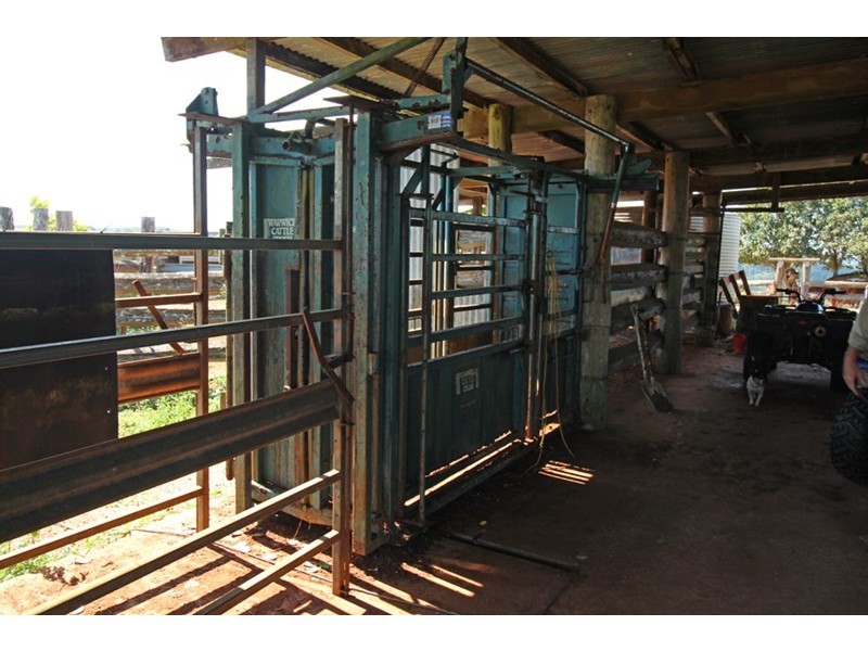 Lake Eacham QLD 4884