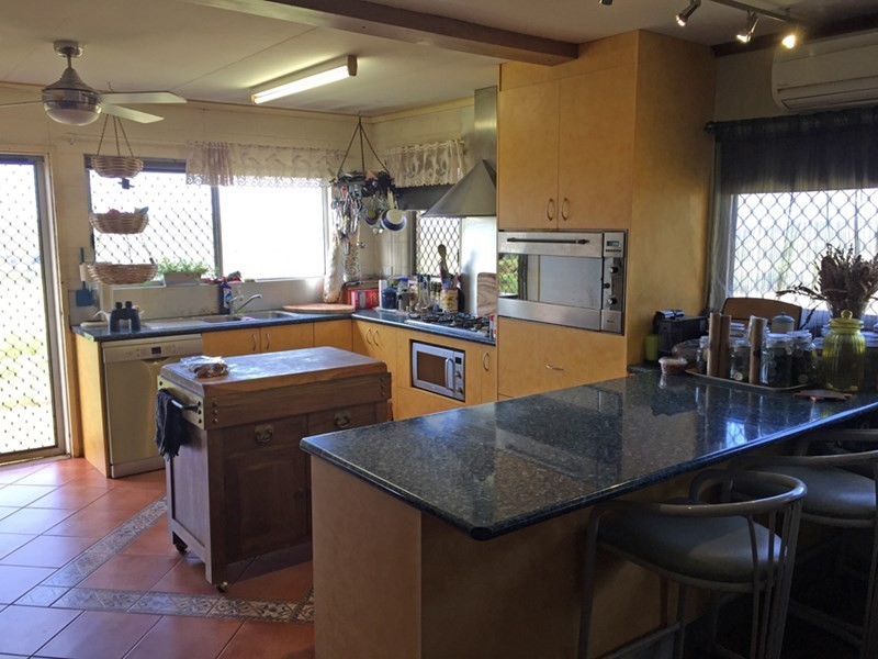 Lake Eacham QLD 4884