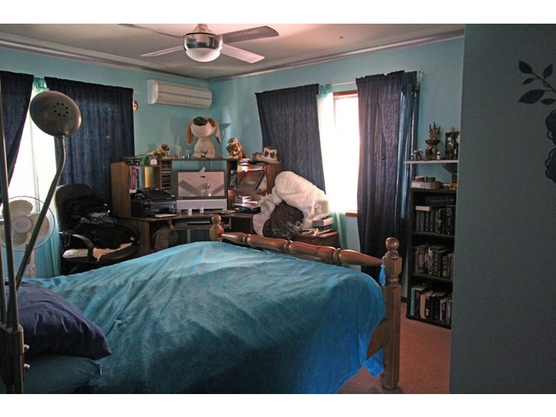 Lake Eacham QLD 4884