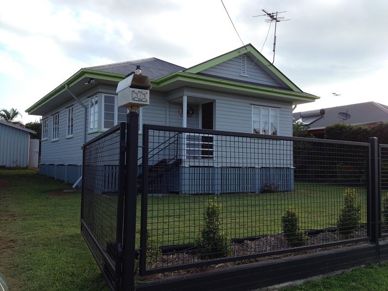 33 Loder Street, Atherton QLD 4883