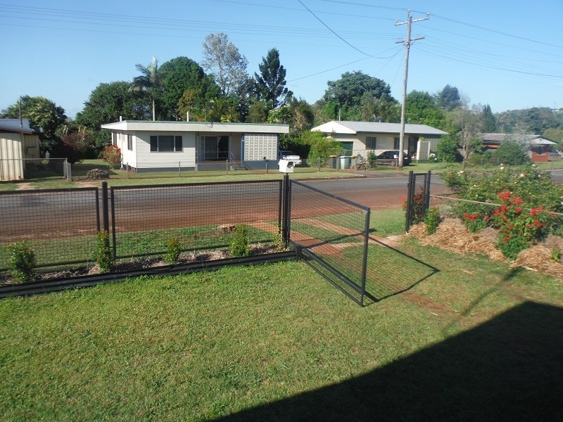 33 Loder Street, Atherton QLD 4883