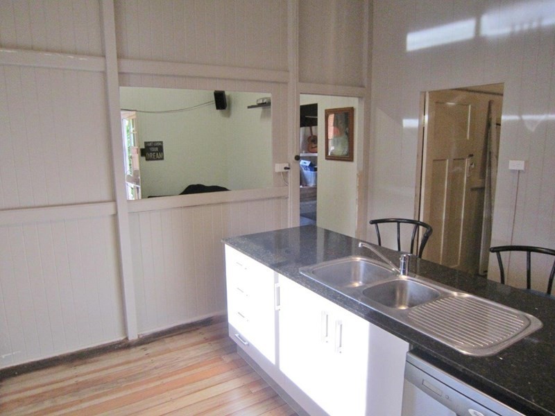 91 Robert Street, Atherton QLD 4883