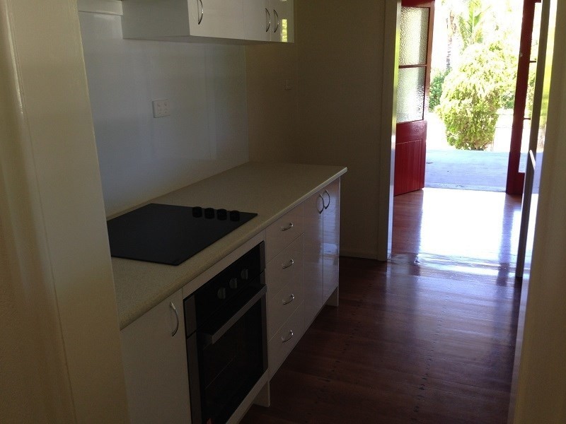 15 Logan Street, Atherton QLD 4883