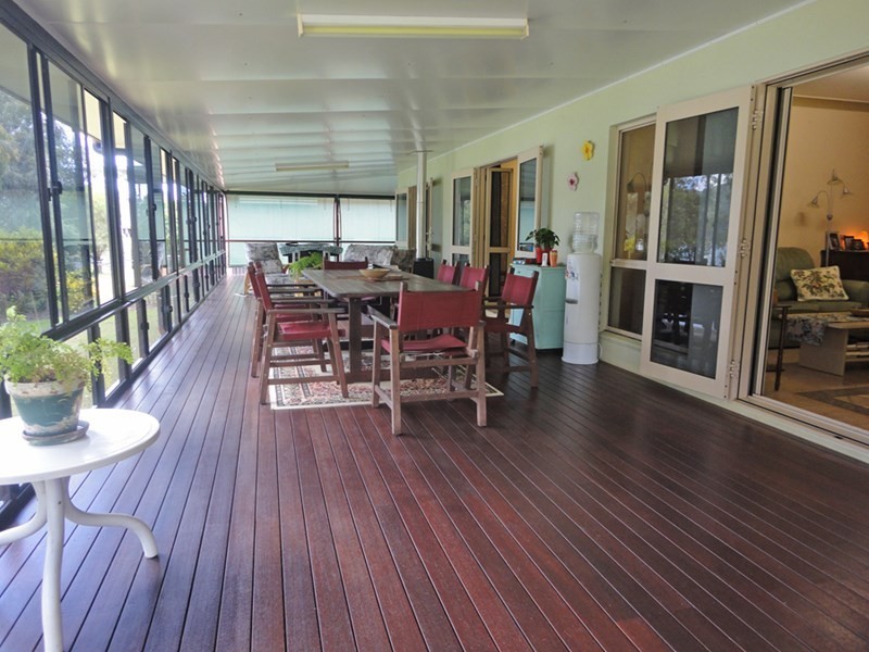 Tinaroo QLD 4872