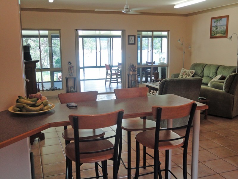 Tinaroo QLD 4872