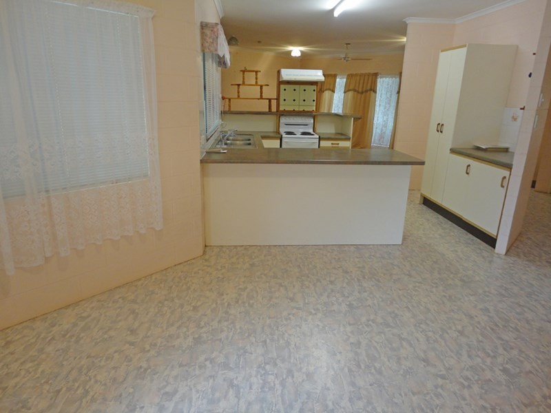 Atherton QLD 4883