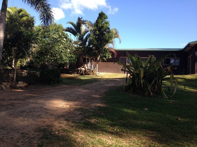 10 Wavell Drive, Tinaroo QLD 4872