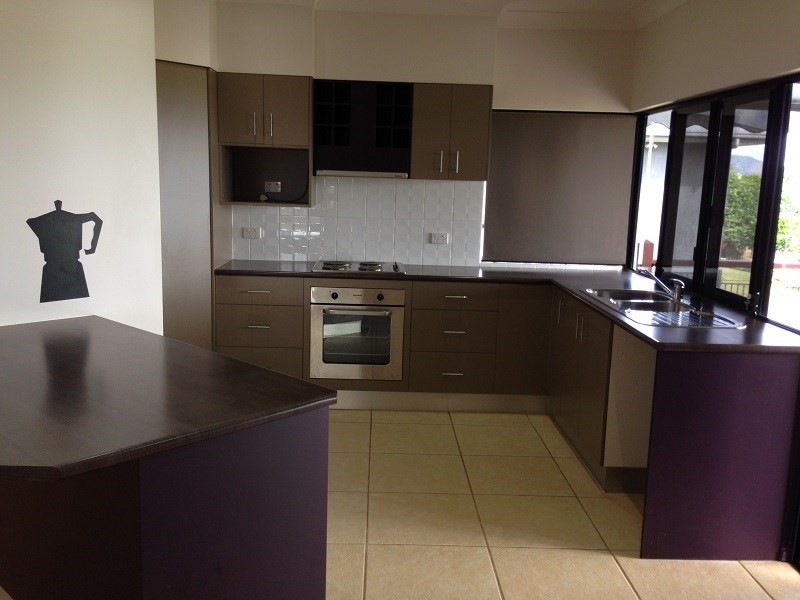 18 Jackson Drive, Atherton QLD 4883