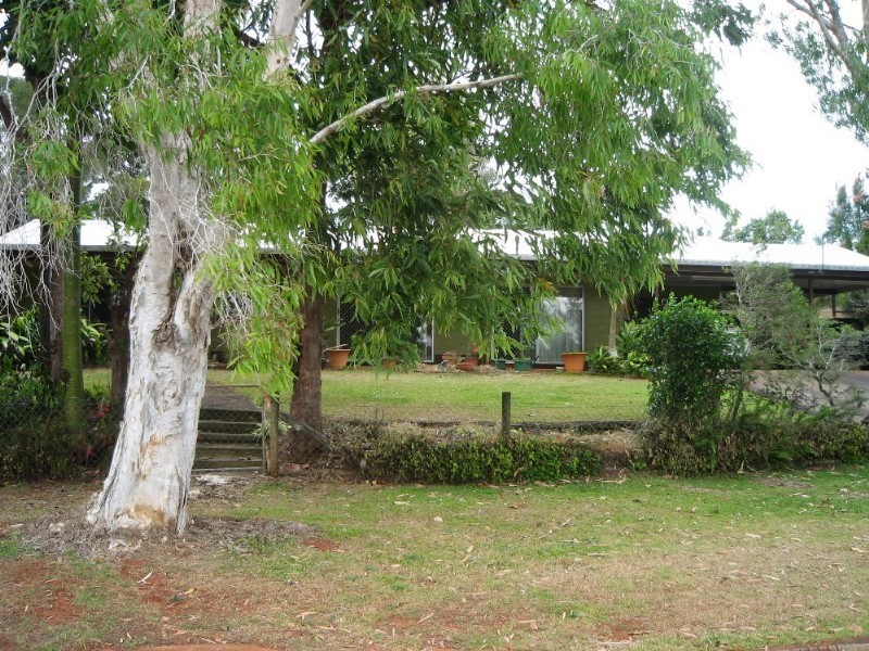 Yungaburra QLD 4884