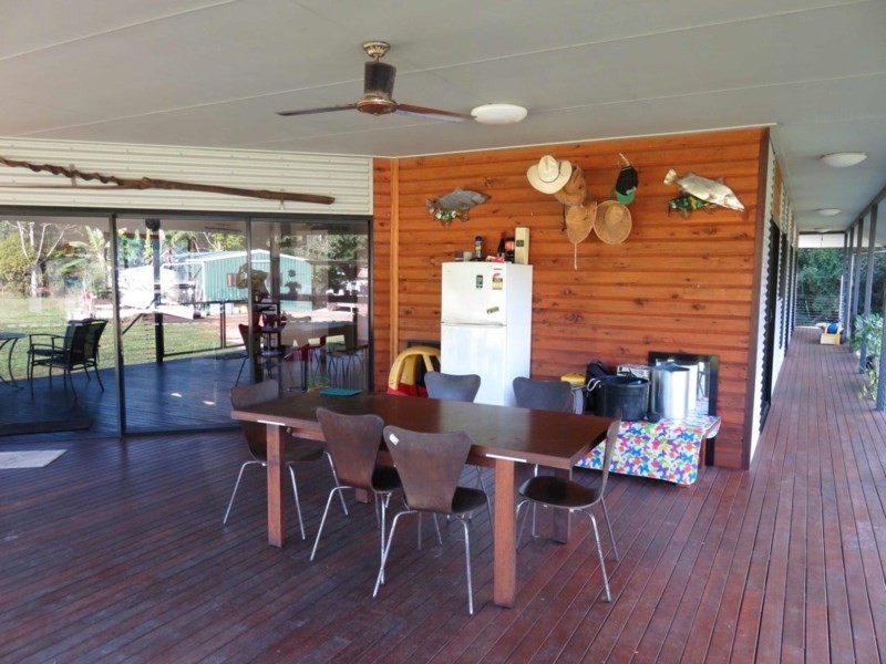 Lake Eacham QLD 4884