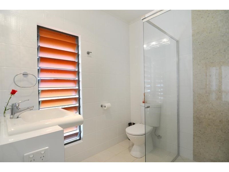 16 Mitchell Drive, Atherton QLD 4883