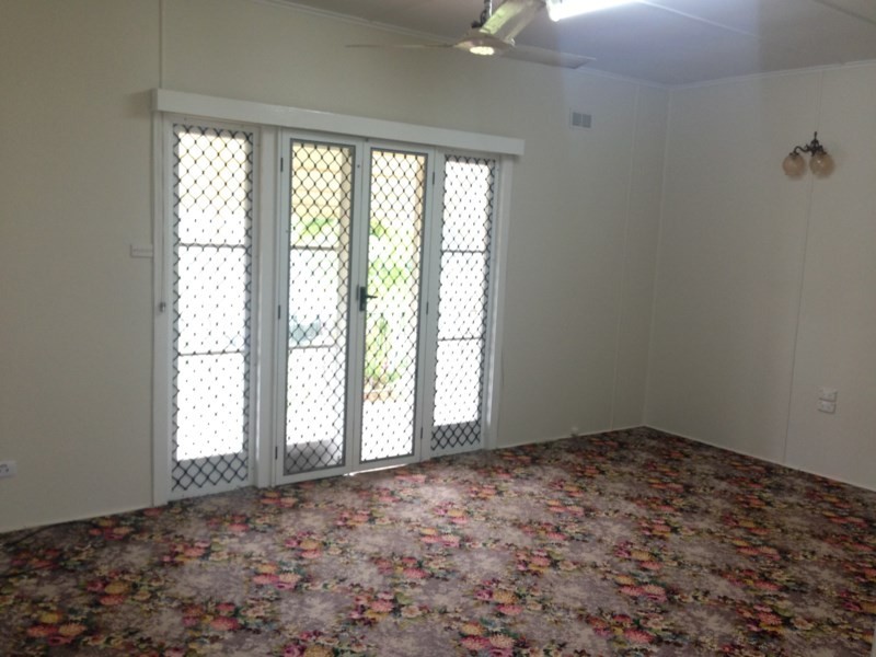 31 Gibson Street, Atherton QLD 4883