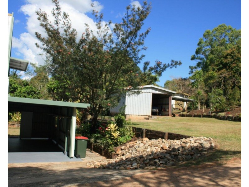 Yungaburra QLD 4884