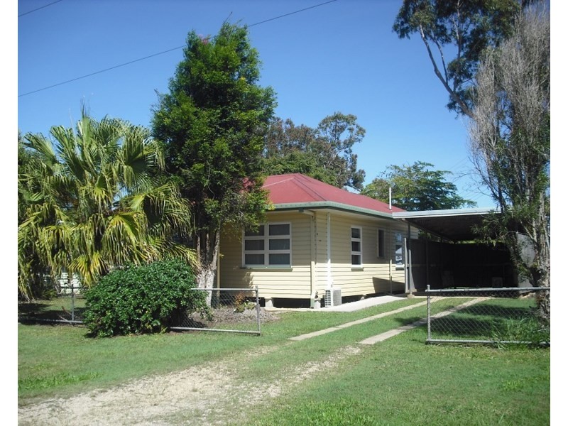 19 Church Street, Tinaroo QLD 4872