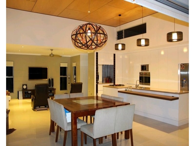 20 Moses Circuit, Atherton QLD 4883