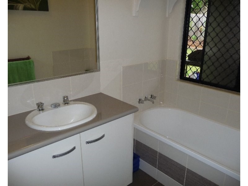 4 Ellwood Close, Atherton QLD 4883