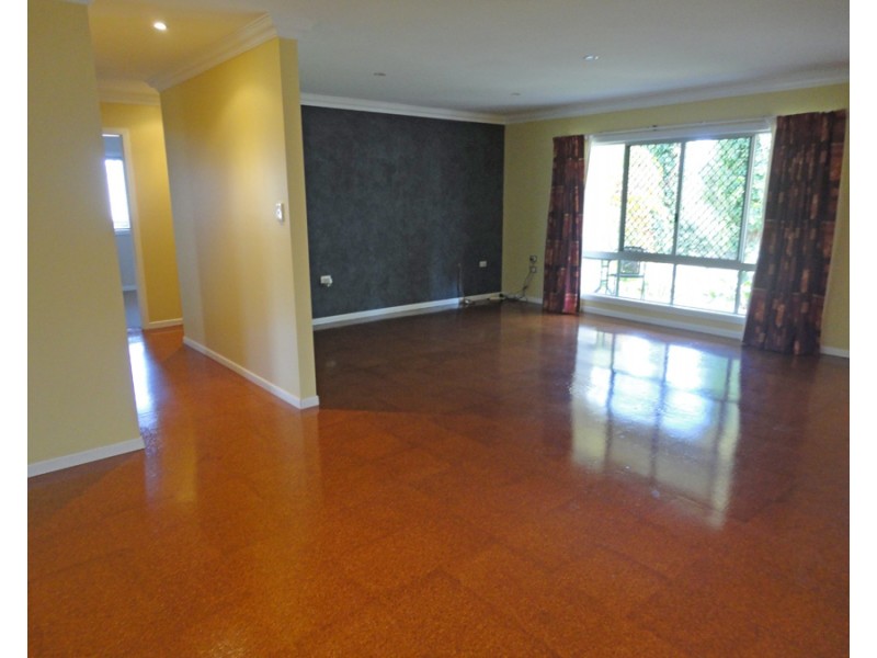 7 Lily Street, Atherton QLD 4883