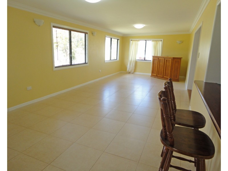 7 Lily Street, Atherton QLD 4883