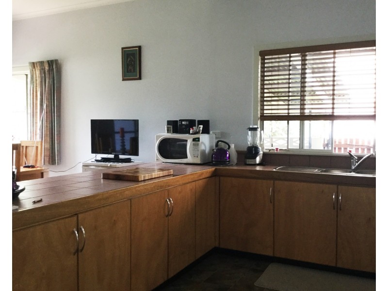 12 Gray Street, Atherton QLD 4883