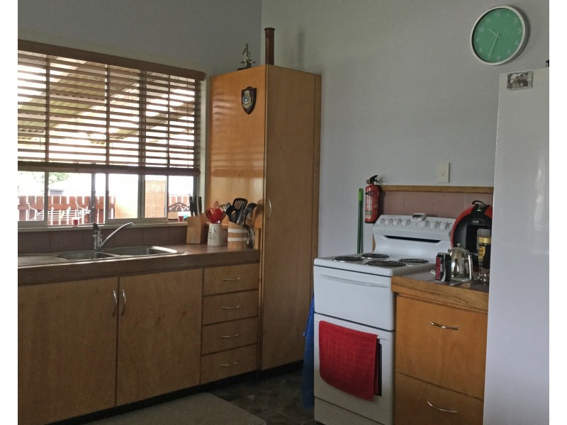 12 Gray Street, Atherton QLD 4883