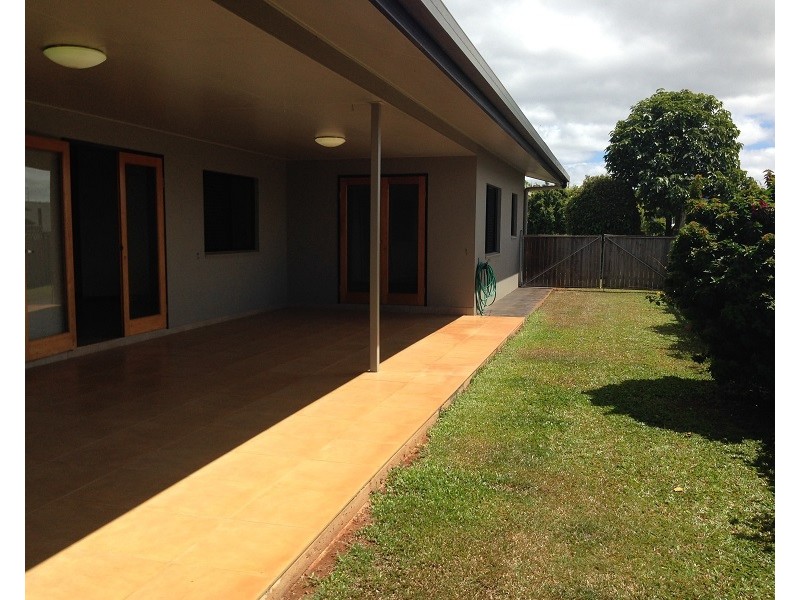 11 Neal Street, Atherton QLD 4883