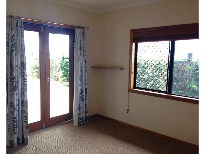 11 Neal Street, Atherton QLD 4883