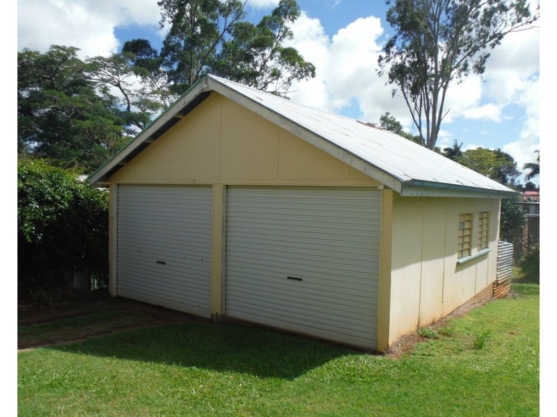 16 Rose Street, Atherton QLD 4883