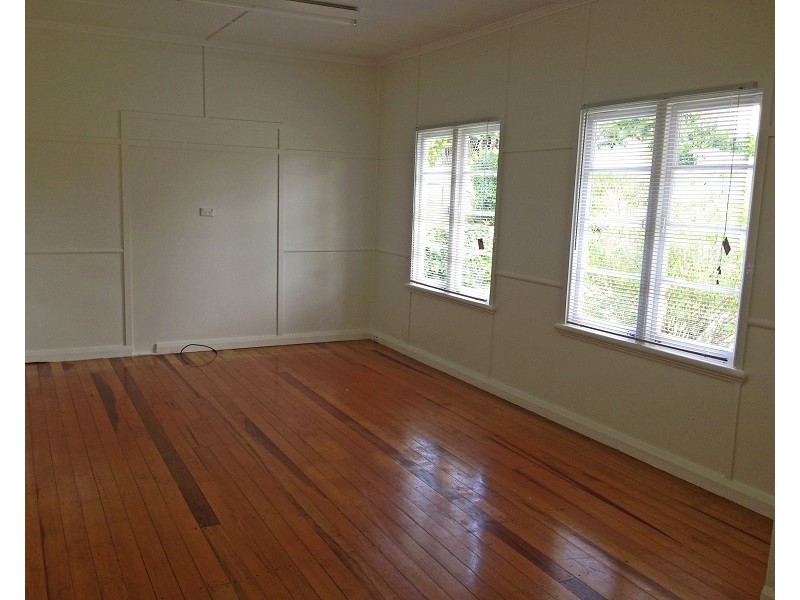 16 Rose Street, Atherton QLD 4883